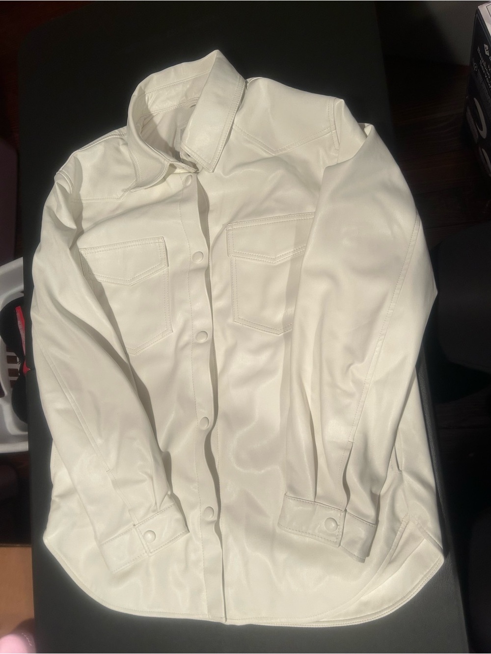 Chelsea DeBoer white shacket  Size L